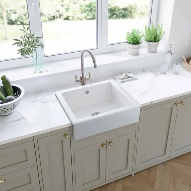 Rangemaster Hartland 1 Bowl Fire Clay Ceramic Kitchen Sink - White - CHA622WH/ 4 Rangemaster Hartland 1 Bowl Fire Clay Ceramic Kitchen Sink - White - CHA622WH/ - Image 2