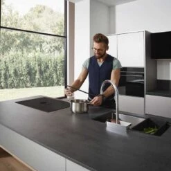 Hansgrohe Aquno Select M81 Single Lever Kitchen Mixer Tap 170 With Pull-Out Spray 3 Spray Modes - Chrome - 73837000 -Best Kitchen Items h a hansgrohe 73837000 lifestyle1